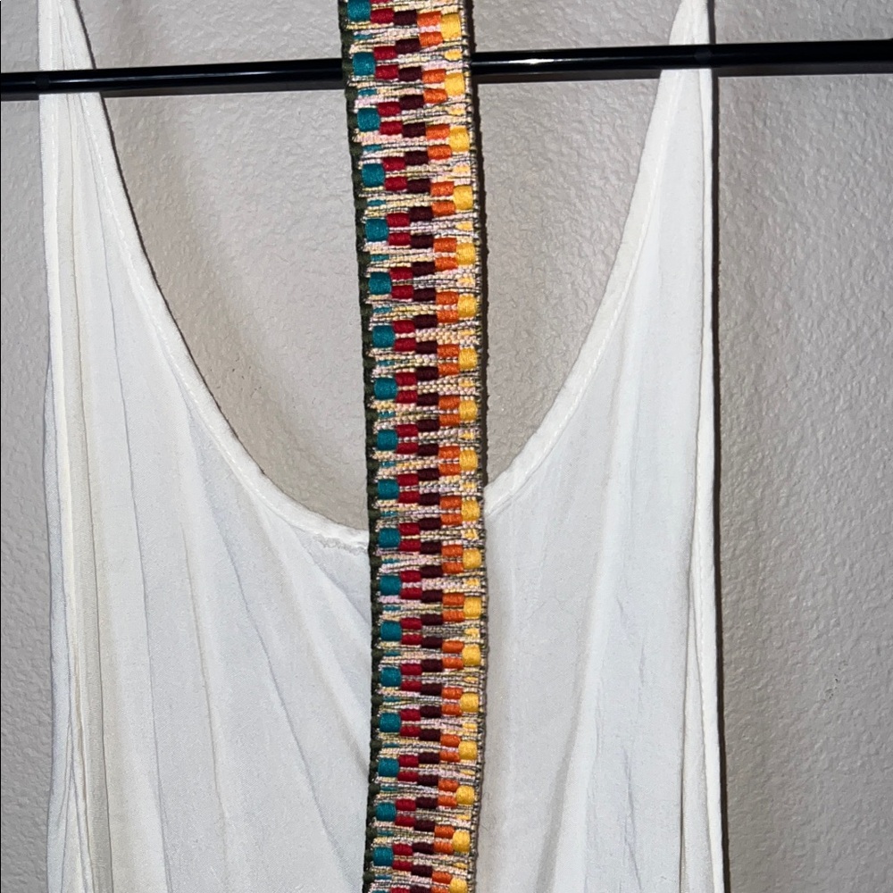 White Short Sleeveless Tank Dress with Colorful Back Detail - Picture 3 of 4